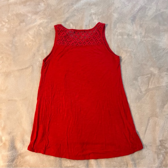 Red sleeveless dress top - Picture 3 of 3